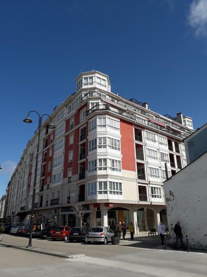 Appartamento Atico céntrico con piscina comunitaria Ribadeo Esterno foto